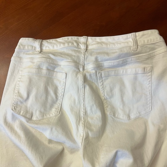 Torrid White Wide Leg Jeans High Waist 26S - Picture 5 of 9